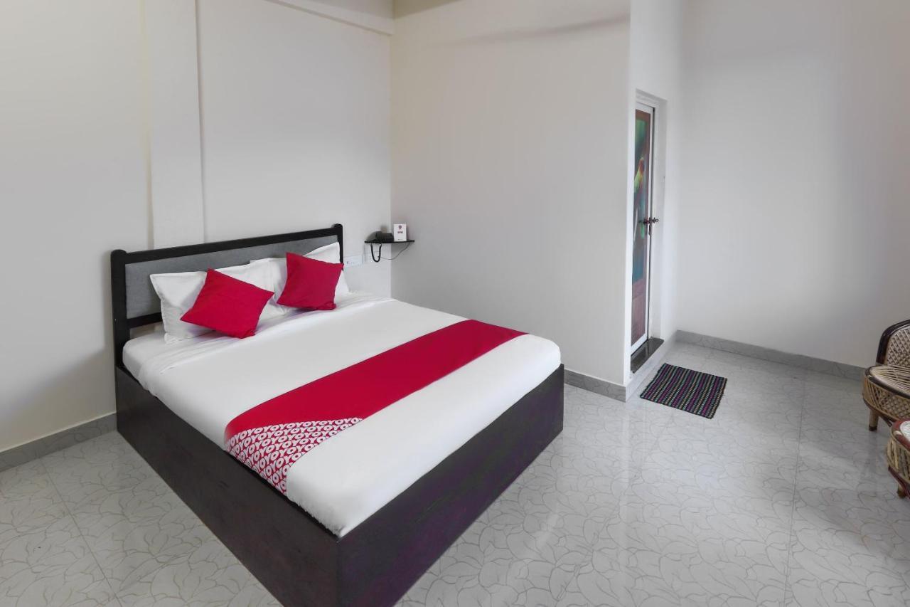 Oyo 49244 Green Castle Residency Nedumkandam Ngoại thất bức ảnh