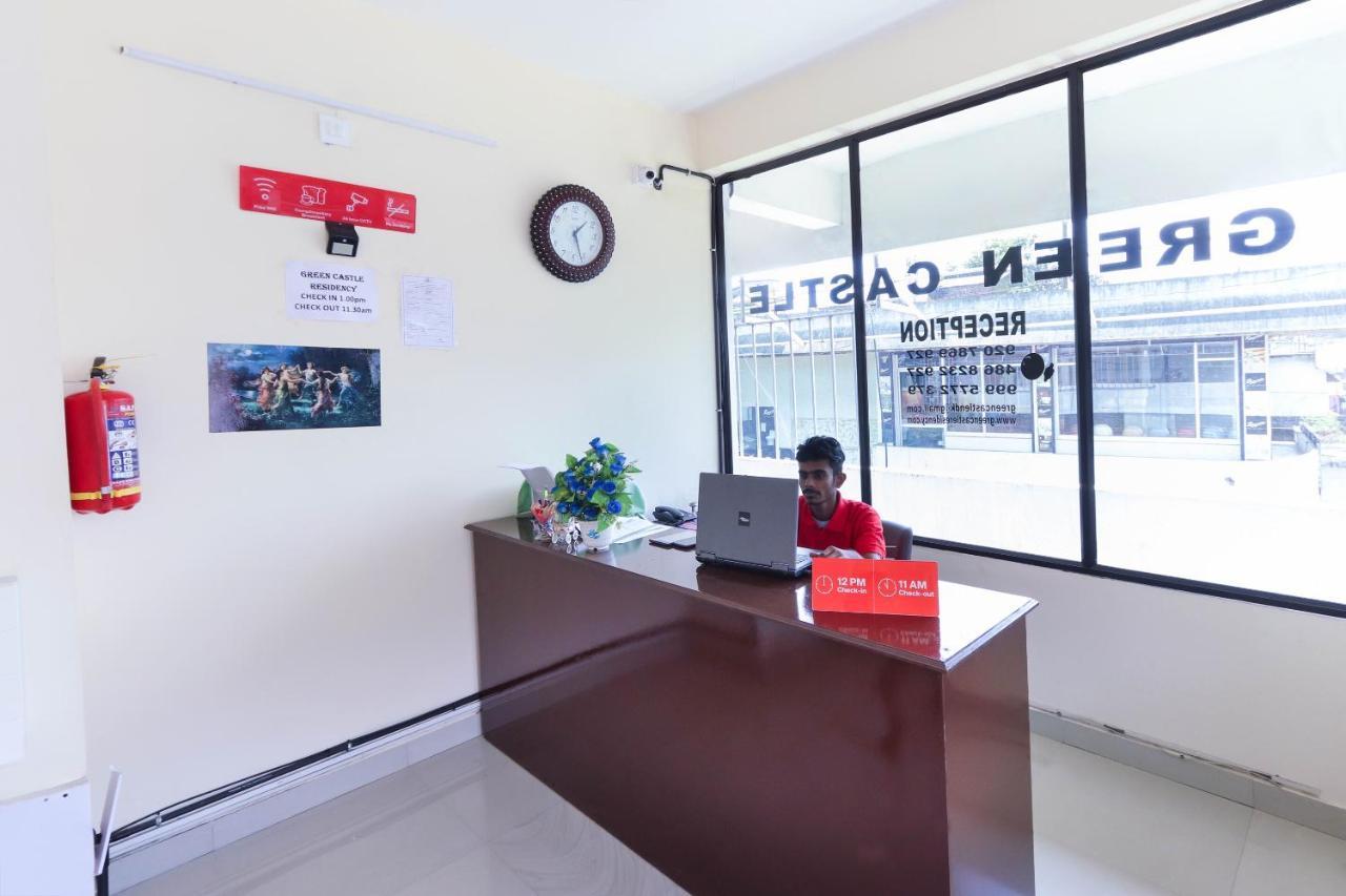 Oyo 49244 Green Castle Residency Nedumkandam Ngoại thất bức ảnh
